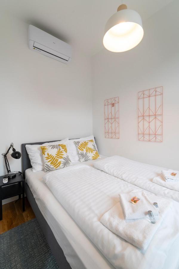Josef'S Home I Comfort Apartment I Metro Access فيينا المظهر الخارجي الصورة